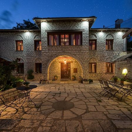 Vikos Hotel Монодендри Экстерьер фото